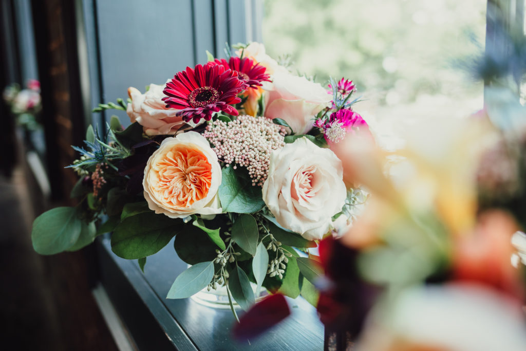 Photogenic wedding florals by k&co floral design - Christine Quarte Photography