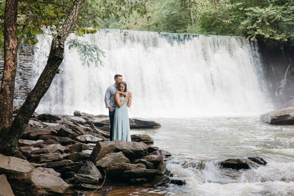Roswell Georgia Engagement Photo Inspiration Vickery Creek Roswell Mill